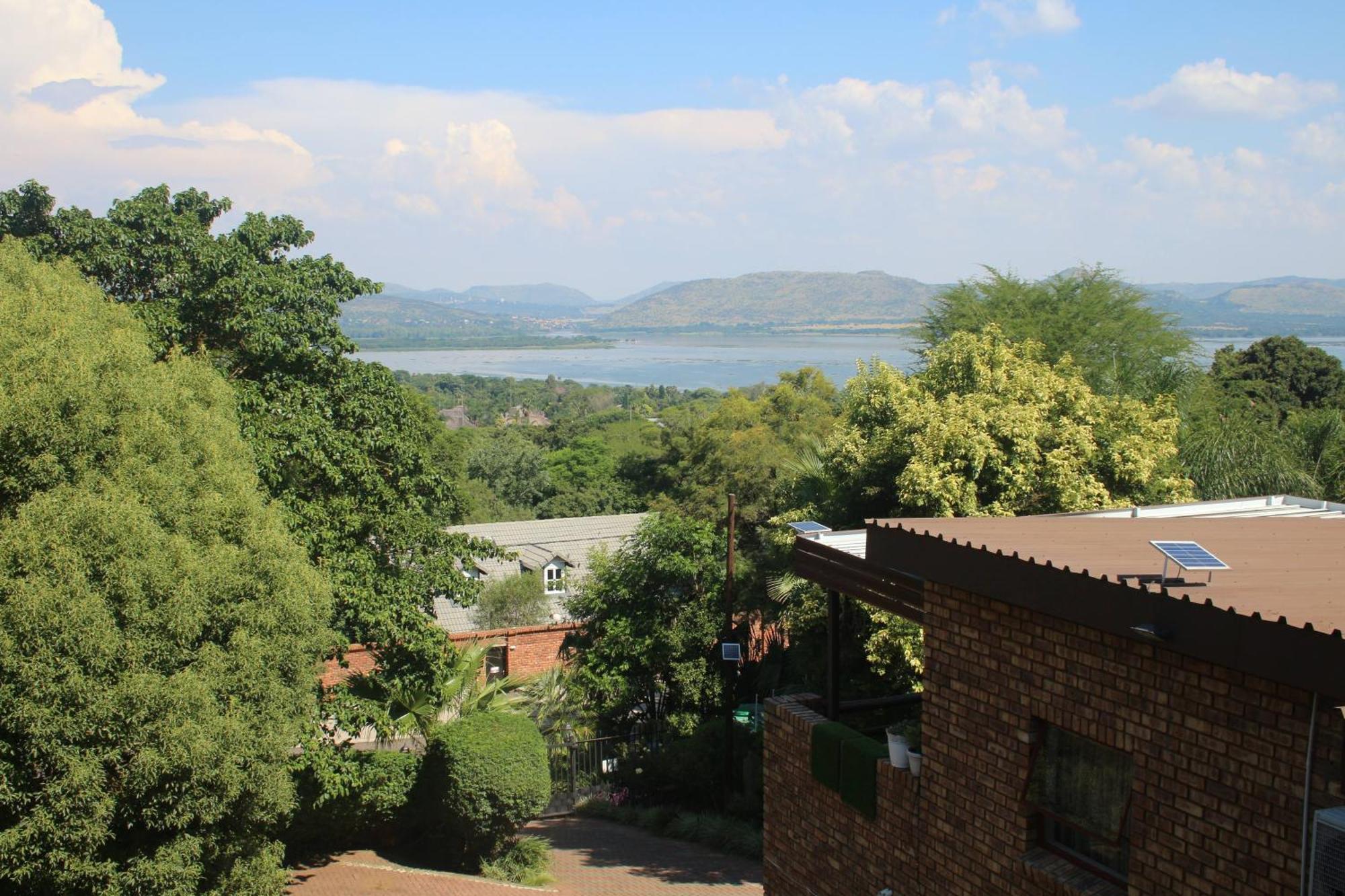 Belle Vue Guesthouse Hartbeespoort Exterior foto